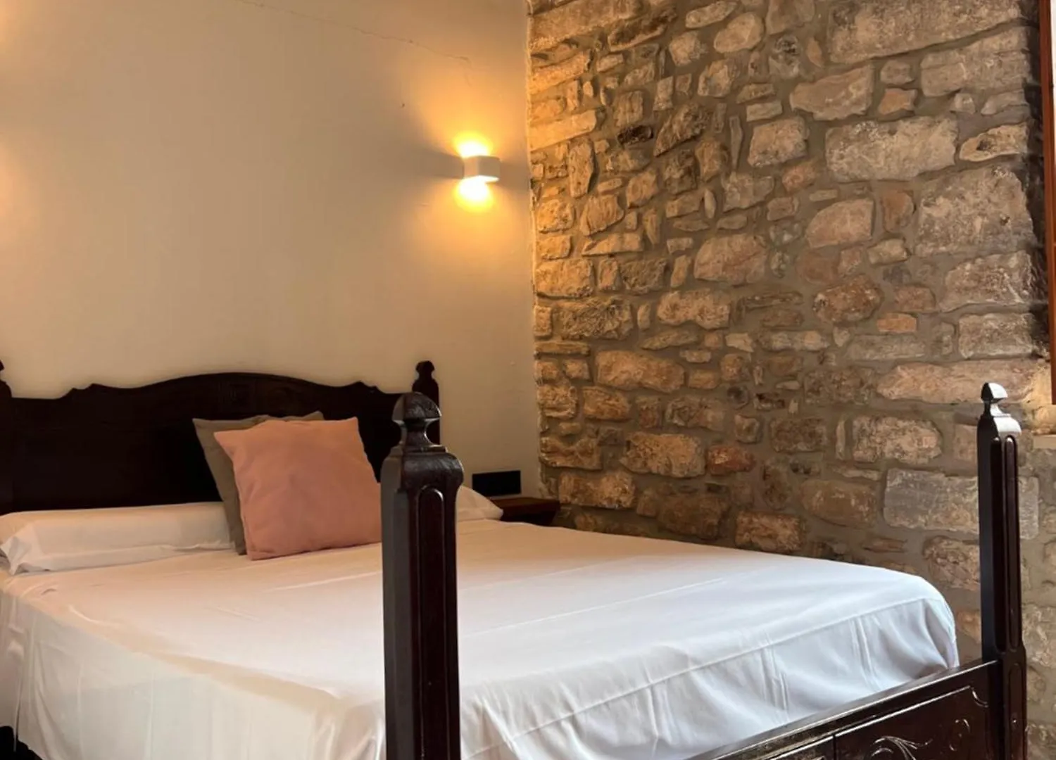 Ca La Gracia Guest House Cabrianes Spain
