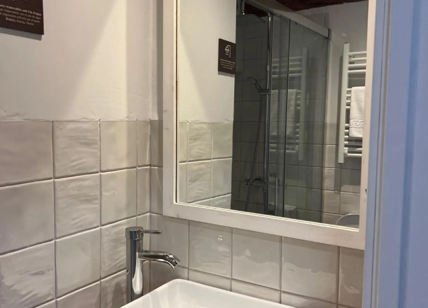 Ca La Gracia Guest House Cabrianes 0*,  Spain