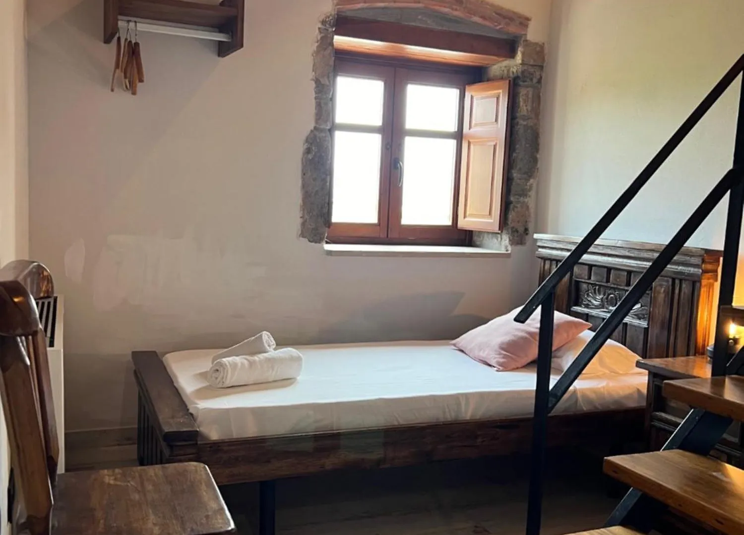 Ca La Gracia Guest House Cabrianes Spain